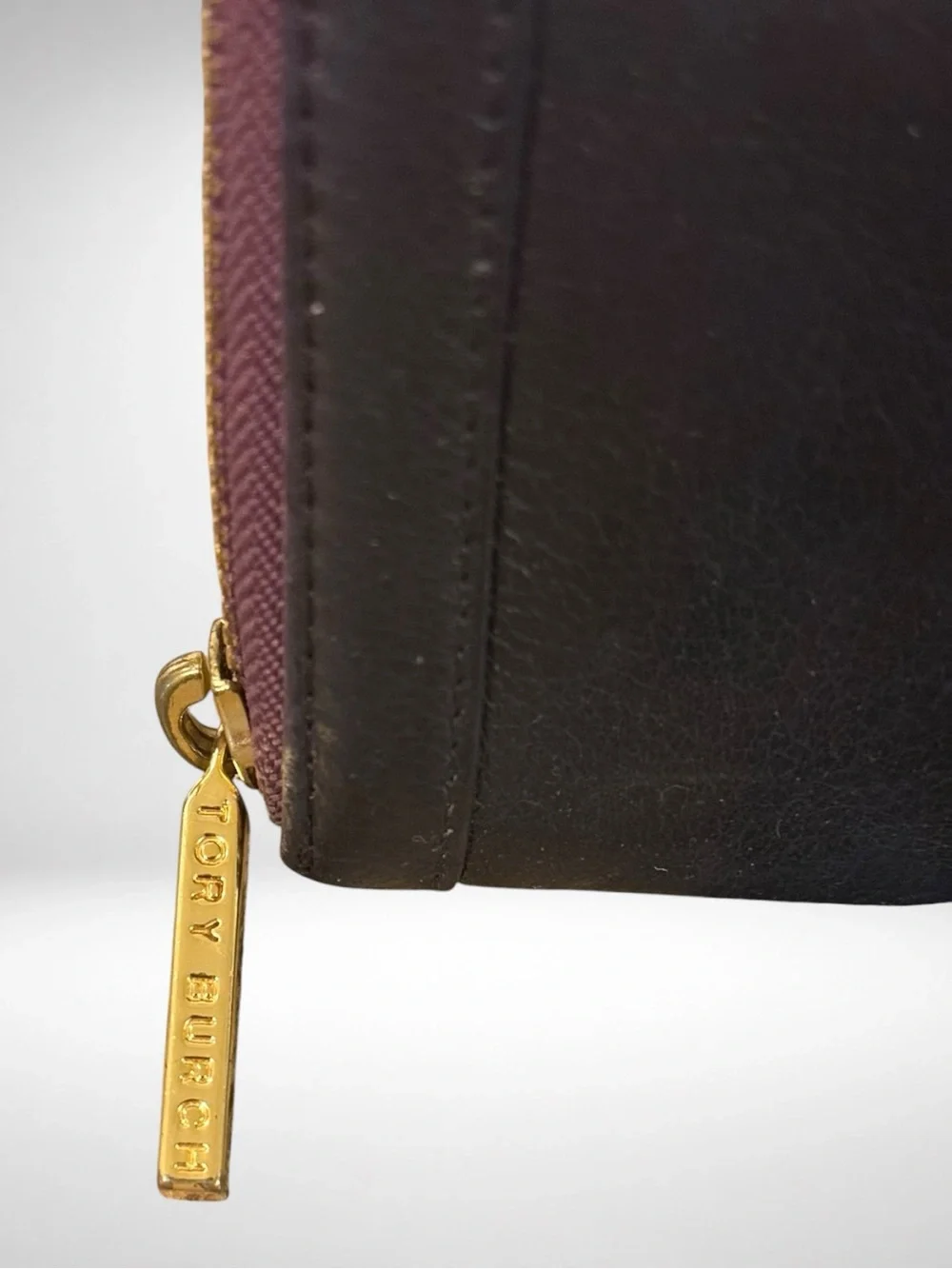 Tory Burch Amanda Continental Zip Around Wallet Women’s Leather Eggplant Purple